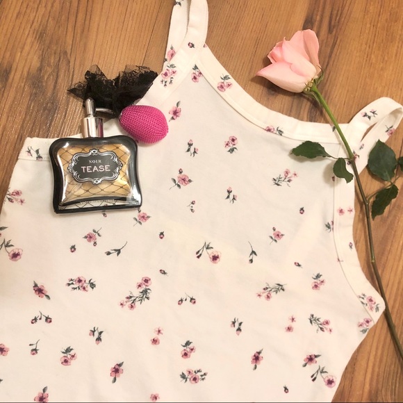 Garage Tops - Pink Garage Floral Rose Print Halter Neck Crop Top